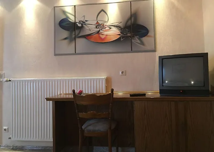 Du Chateau Szálloda 3*