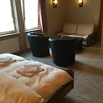 Hotel Bed & Breakfast Du Chateau 3*