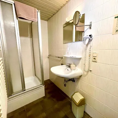 Du Chateau - Breakfast Not Included 3*