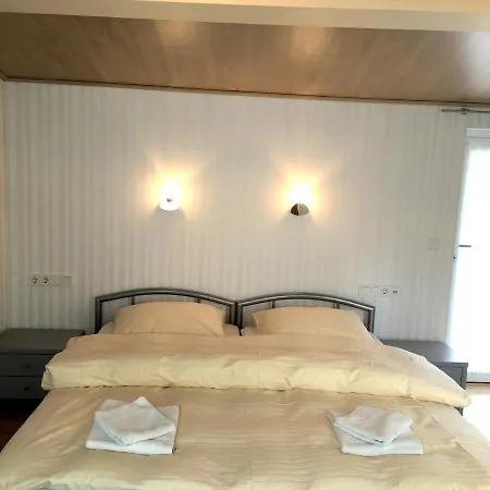 Bed & Breakfast Du Chateau - Breakfast Not Included 3* Vianden