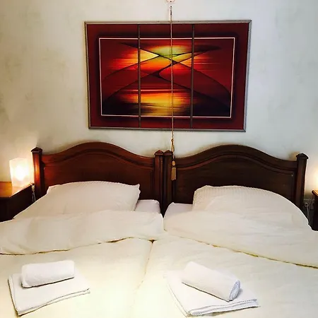 Bed & Breakfast Du Chateau - Breakfast Not Included Ξενοδοχείο Vianden