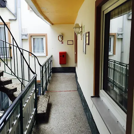 Ξενοδοχείο Bed & Breakfast Du Chateau - Breakfast Not Included