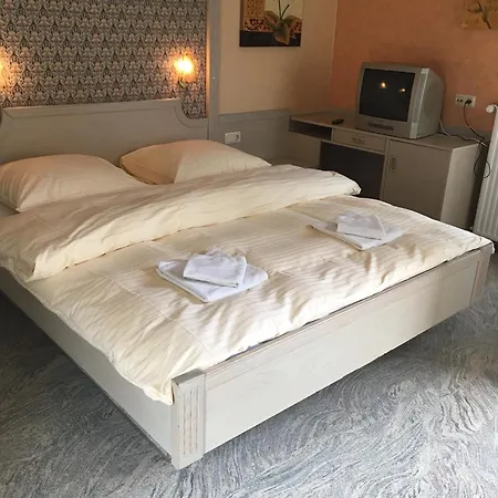 Ξενοδοχείο Bed & Breakfast Du Chateau - Breakfast Not Included