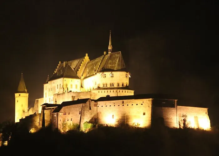 Du Chateau 3* فيانْدْنْ