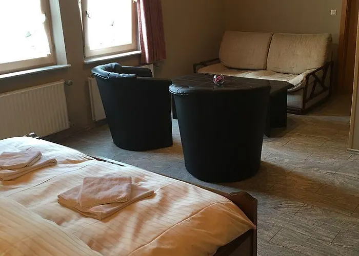 Отель Du Chateau 3*