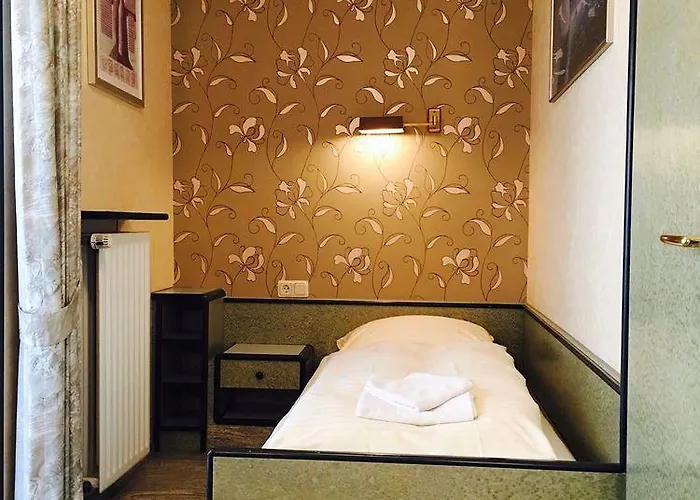 فندق Du Chateau 3*